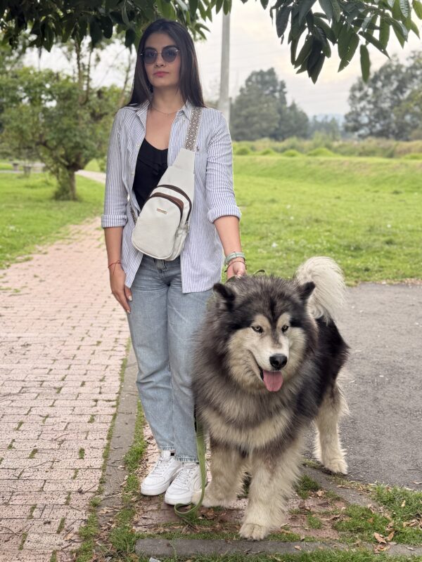 IMG_E1786 SLING BAG - BOLSA BANDOLERA BLANCA